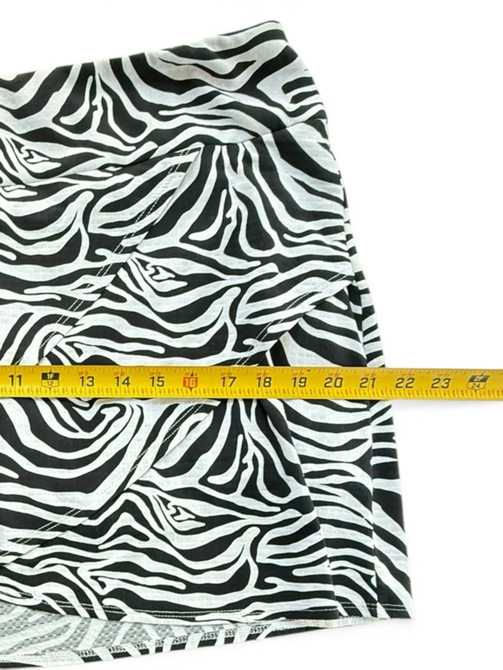IBKUL Womens Cecilia Print Skort Black White Size L Golf Layered NWT - Picture 7 of 11